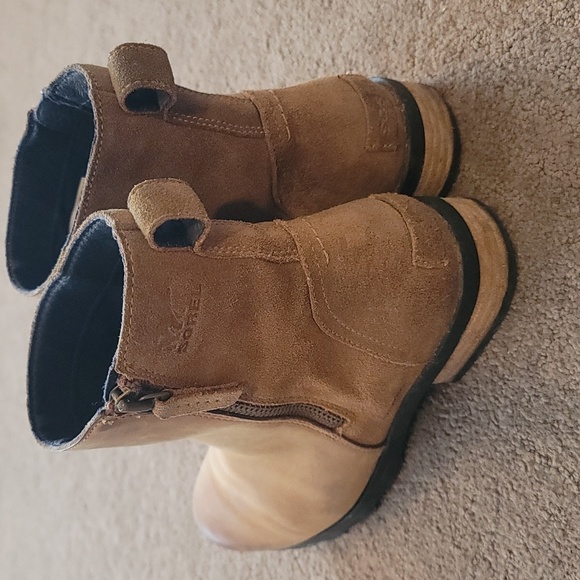 Womens Sorel Emelie waterproof ankle boots - Picture 3 of 6